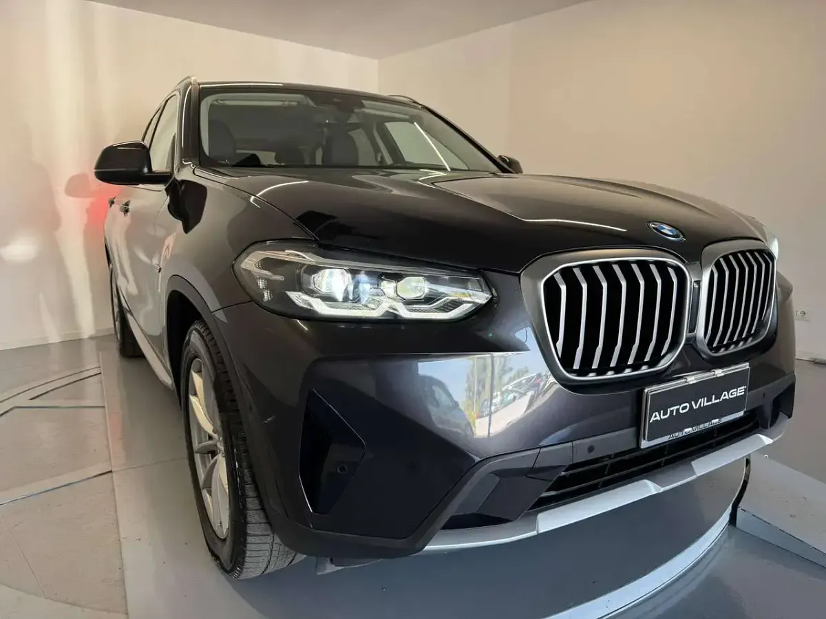 Usata BMW X3 184 CV (135 kW) 2022 Sophisto grey brilliant effect SUV
