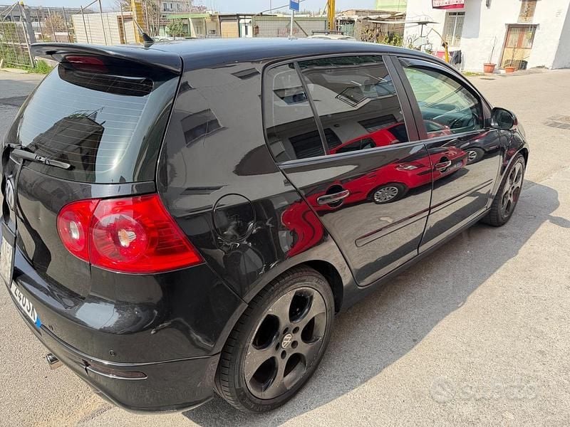 Usata VW Golf IV Sportline 140 CV (102 kW) 2005 Nero Berlina