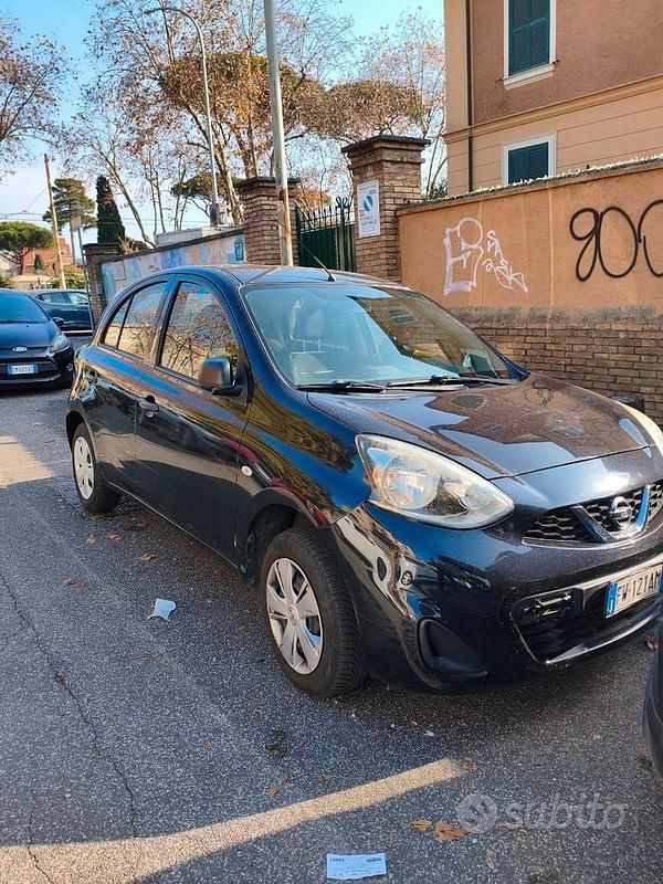 Usata Nissan Micra Comfort 80 CV (58 kW) 2017 Nero Berlina