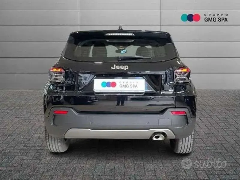 Usata Jeep Avenger Longitude 101 CV (74 kW) 2024 Nero SUV
