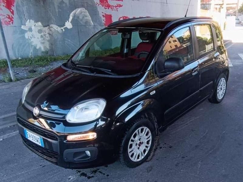 Usata Fiat Panda Easy 75 CV (55 kW) 2014 Nero Utilitaria