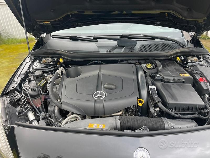 Usata Mercedes A200 2015 Nero Berlina