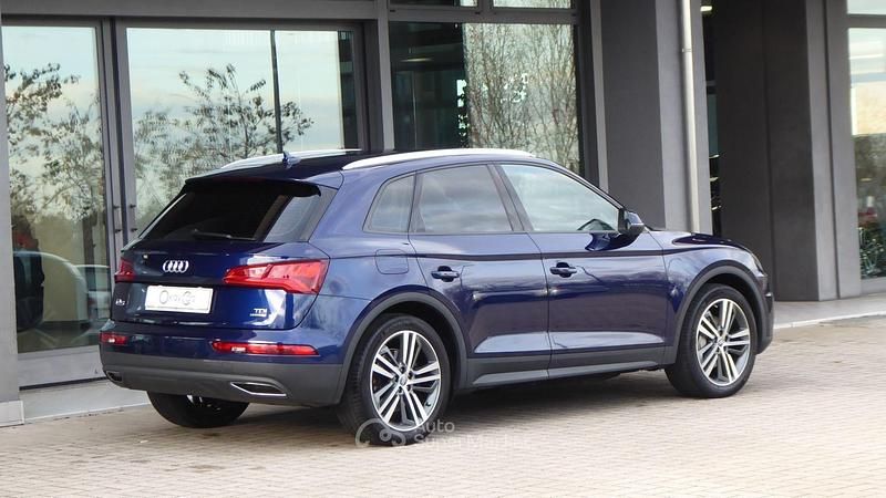 Usata Audi Q5 163 CV (119 kW) 2017 Blu SUV