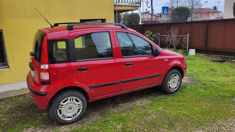Usata Fiat Panda Dynamic 60 CV (44 kW) 2008 Rosso Utilitaria