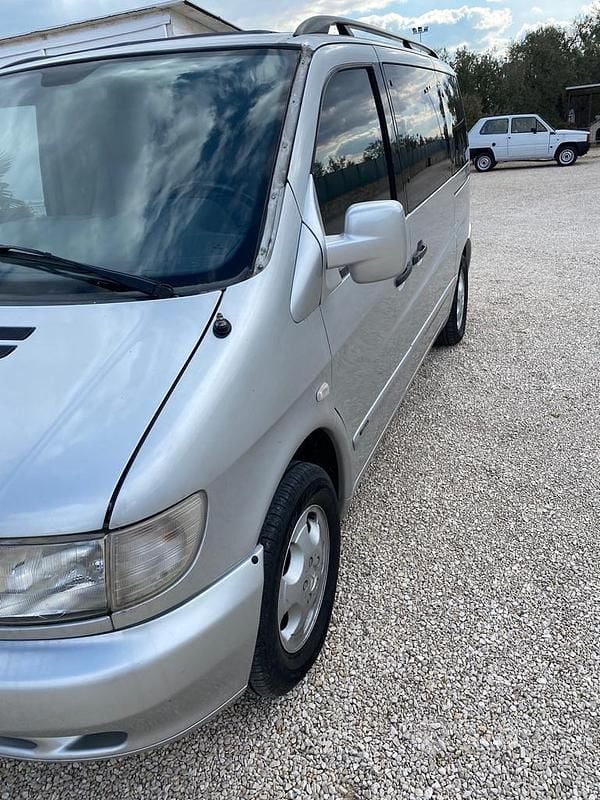 Begagnad Mercedes Vito 1997 Grå Van