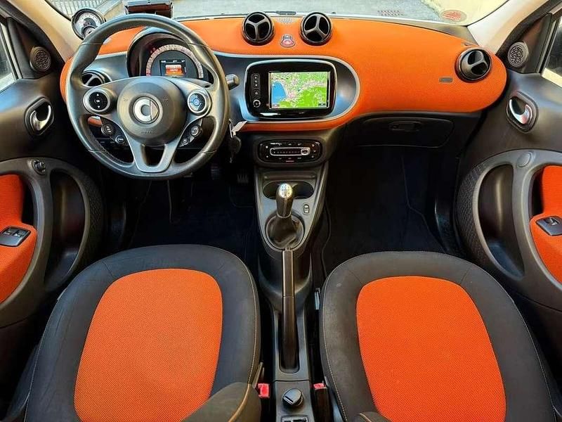 Usata Smart ForFour Passion 71 CV (52 kW) 2016 Utilitaria