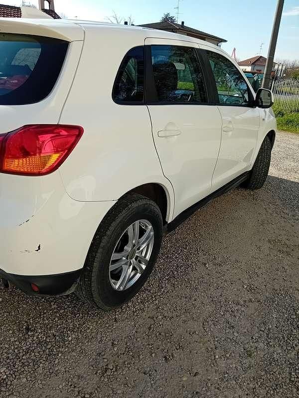 Usata Mitsubishi ASX Inform 114 CV (83 kW) 2017 SUV