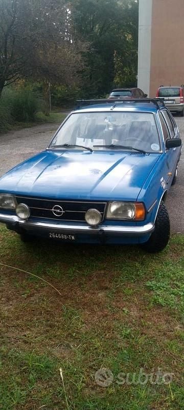Occasion Opel Ascona 1970 Bleue Berline