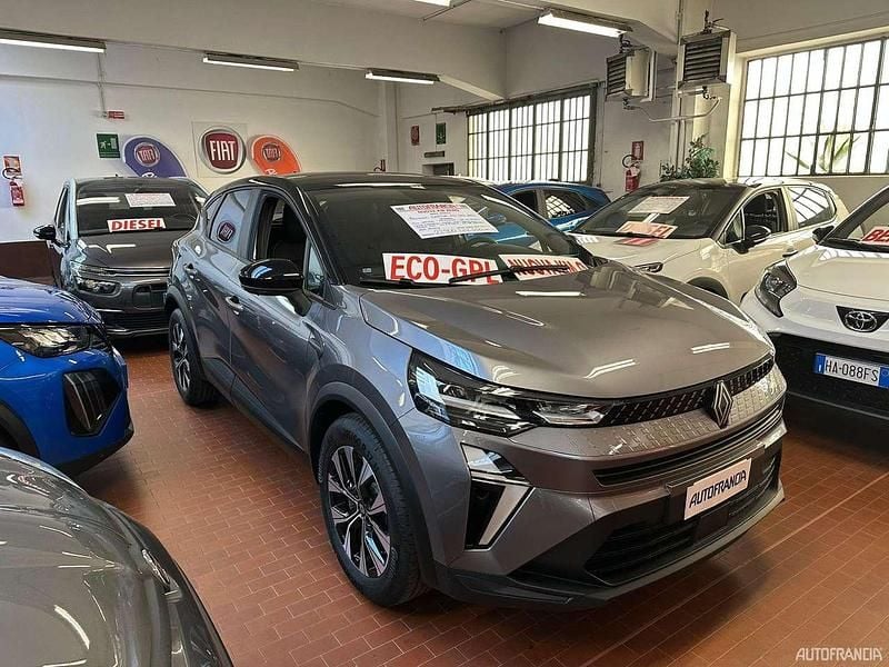 Nuova Renault Captur Evolution 100 CV (73 kW) 2025 Grigio SUV