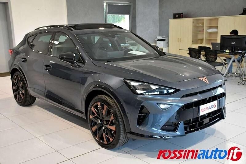 Usata Cupra Formentor 150 CV (110 kW) 2025 Grigio magnetico SUV