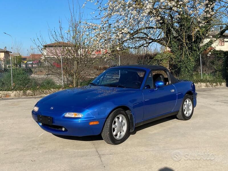 Azzurro Usata 1994 Mazda MX5 Cabrio | 16.500 € - Immagine 1/4