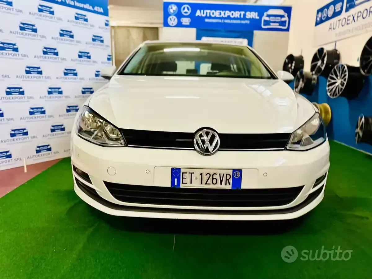 Usata VW Golf VII Sound 105 CV (77 kW) 2013 Bianco Berlina