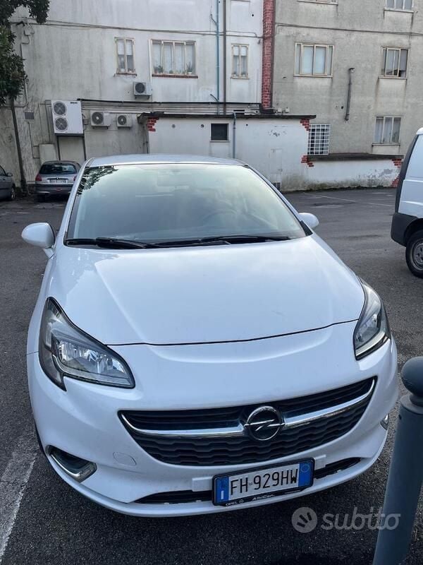Bianco Usata 2017 Opel Corsa Due volumi | 5000 € (Ottimo prezzo) - Immagine 1/4