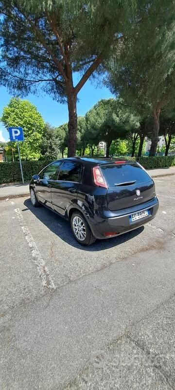 Usata Fiat Punto Evo 90 CV (66 kW) 2010 Nero Utilitaria