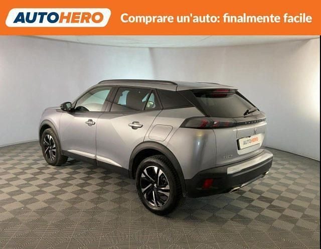Usata Peugeot 2008 Allure 130 CV (95 kW) 2023 Grigio SUV