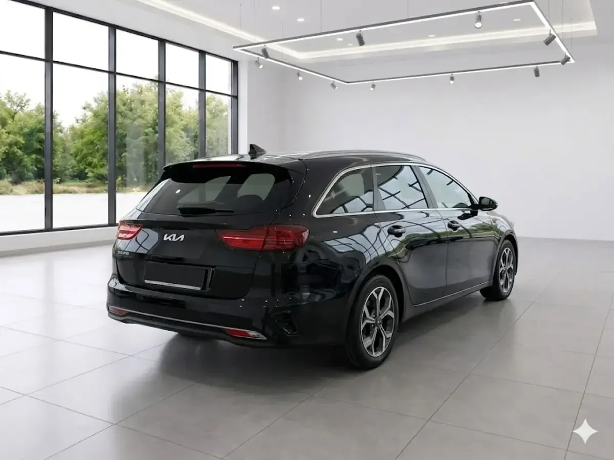 Usata Kia Ceed Sportswagon 136 CV (100 kW) 2023 Nero Station wagon