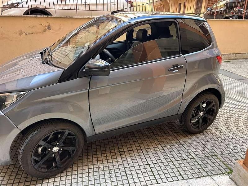 Usata Aixam City Sport 20 CV (14 kW) 2021 Grigio Utilitaria