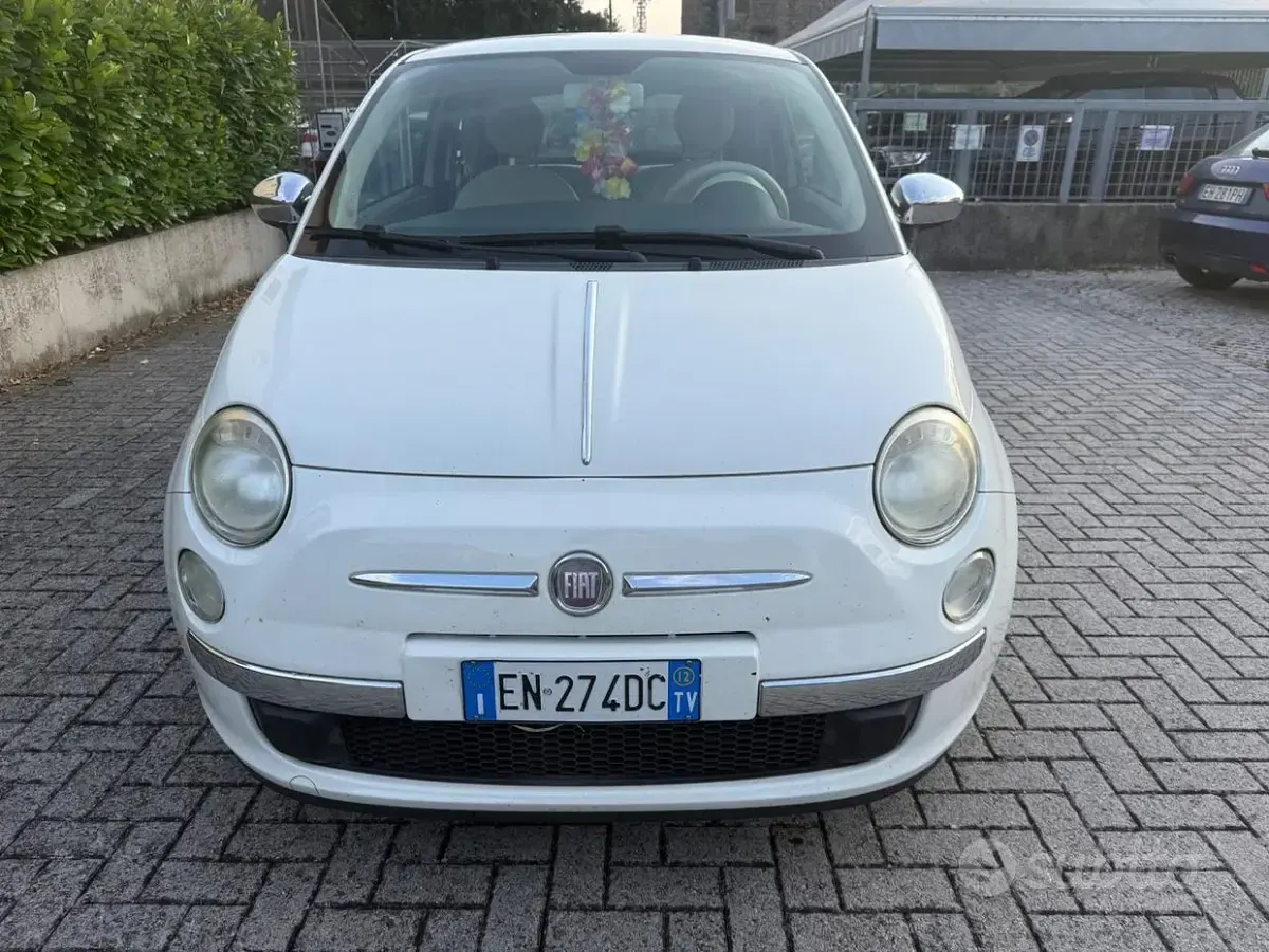 Usata Fiat 500 69 CV (50 kW) 2012 Bianco Utilitaria