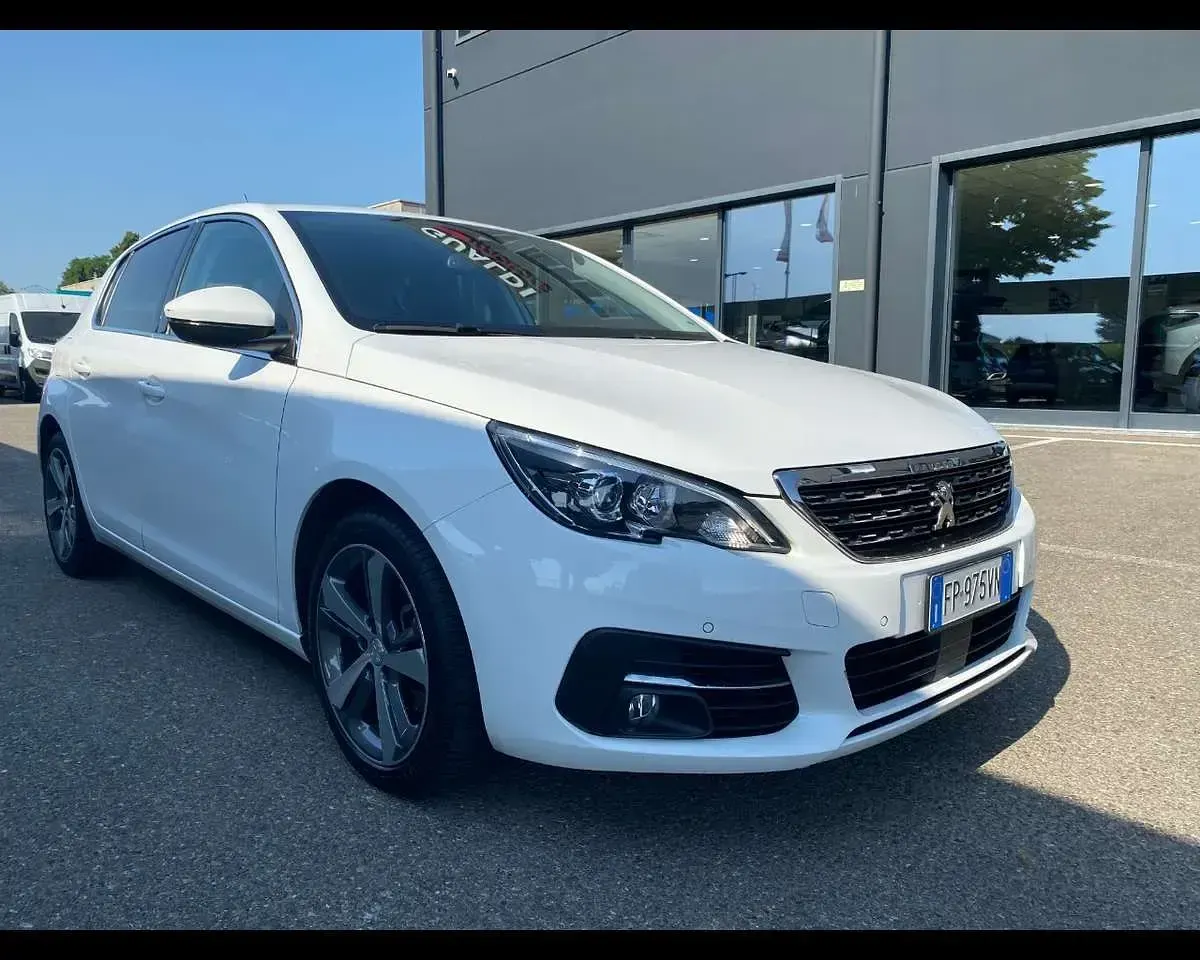 Usata Peugeot 308 Allure 120 CV (88 kW) 2018 Bianco Berlina