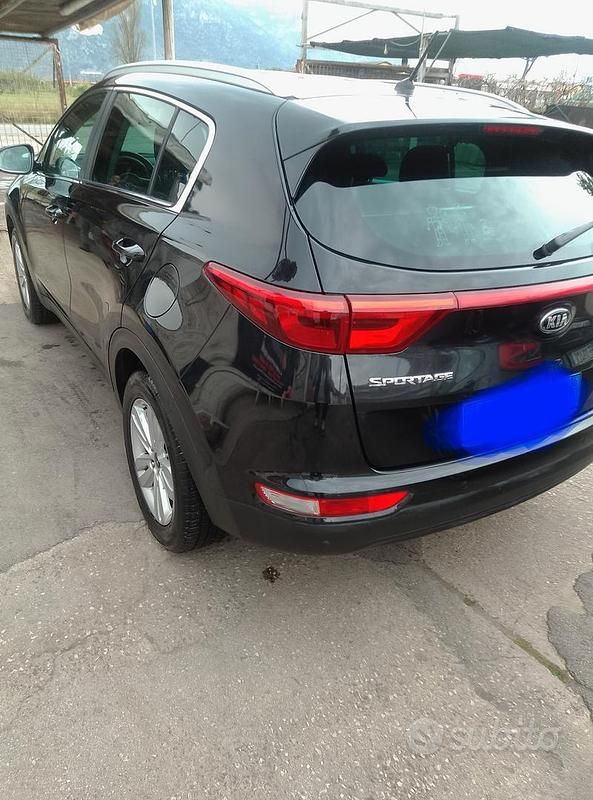 Usata Kia Sportage 115 CV (84 kW) 2018 Nero SUV