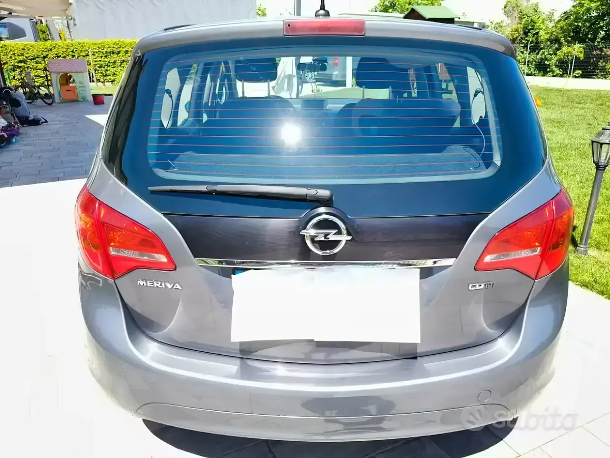 Usata Opel Meriva Cosmo 110 CV (80 kW) 2015 Grigio Monovolume