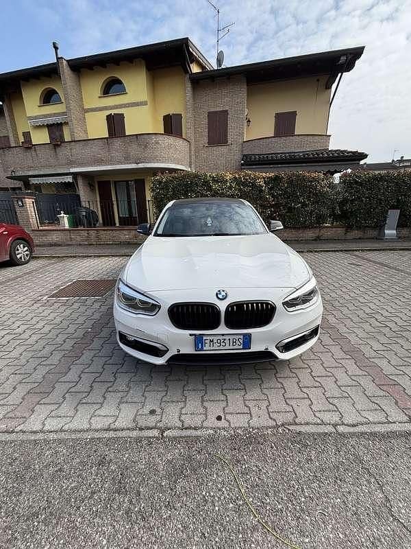 Usata BMW 118 Efficient Dynamics 150 CV (110 kW) 2017 Utilitaria