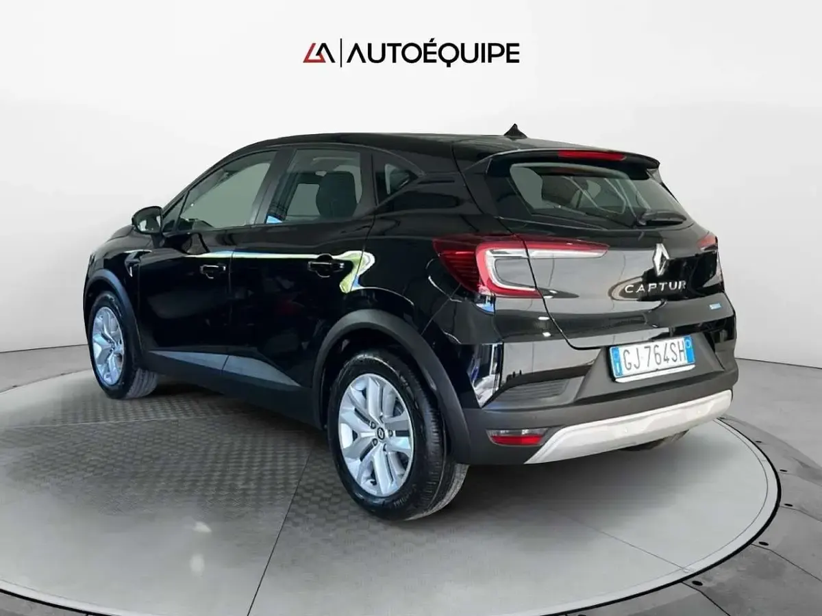Usata Renault Captur Zen 145 CV (106 kW) 2022 Nero SUV