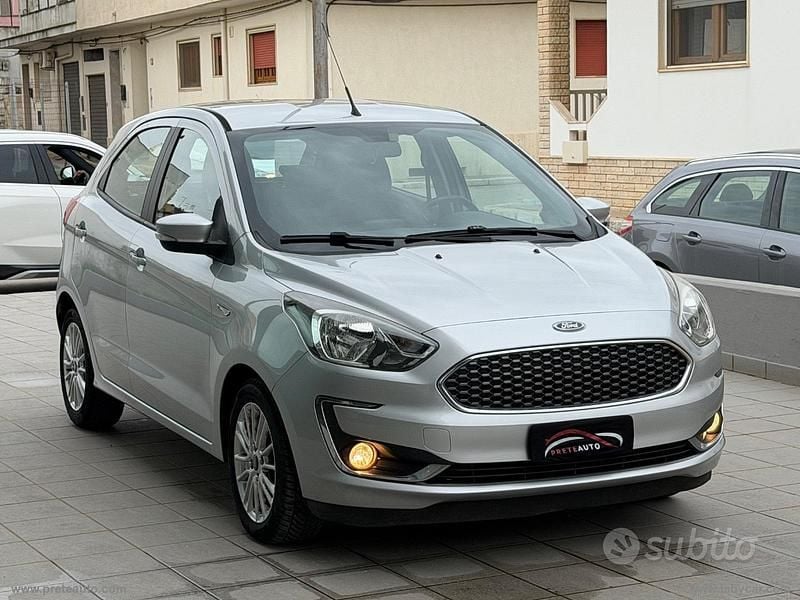 Begagnad Ford Ka Plus Active 86 HK (63 kW) 2019 Grå Halvkombi