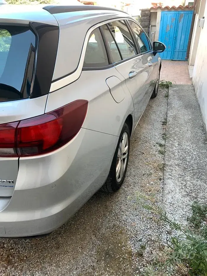 Usata Opel Astra 180 CV (132 kW) 2016 Grigio Station wagon