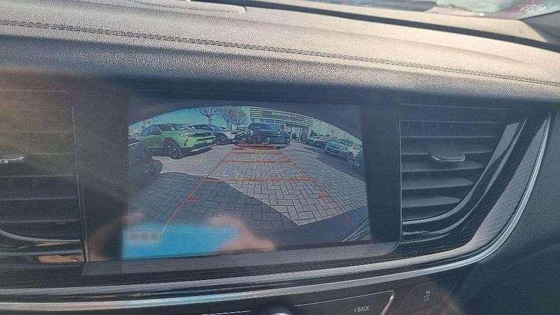 Usata Opel Insignia Exklusiv 210 CV (154 kW) 2018 Blu Station wagon