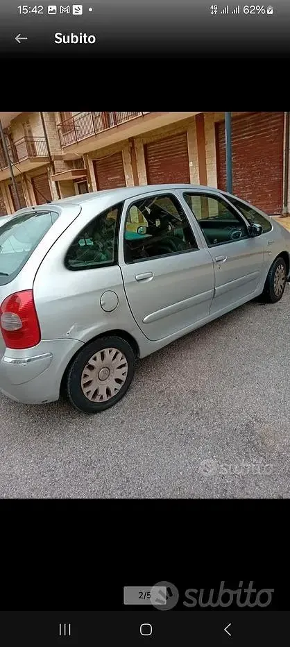 Usata Citroën Xsara Picasso 109 CV (80 kW) 2005 Grigio Monovolume