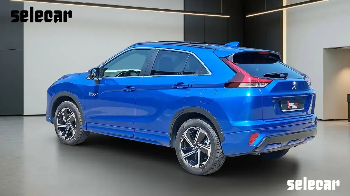 Usata Mitsubishi Eclipse Cross 98 CV (72 kW) 2022 7d blu indaco perla SUV