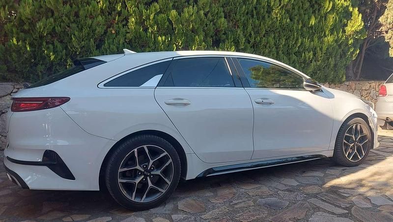 Usata Kia ProCeed GT-Line 136 CV (100 kW) 2019 Bianco Station wagon