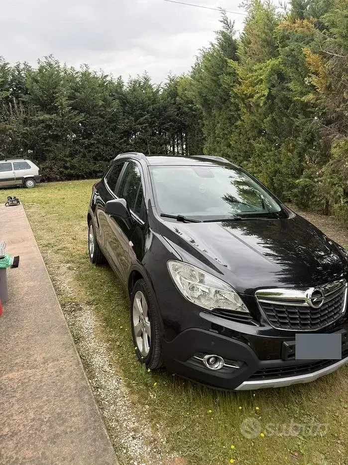 Usata Opel Mokka 131 CV (96 kW) 2013 Nero SUV