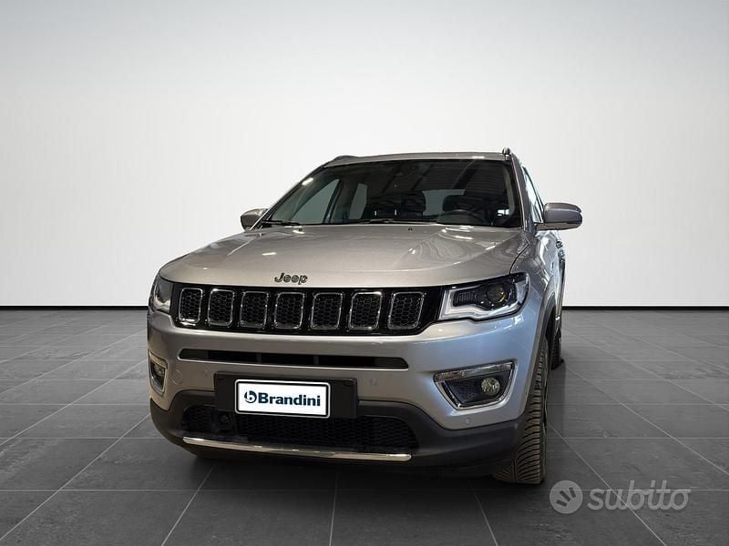 Usata Jeep Compass Limited 170 CV (125 kW) 2018 Grigio SUV