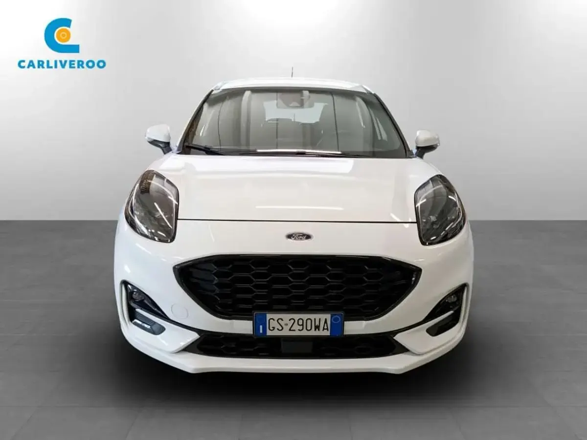 Usata Ford Puma ST-Line 125 CV (91 kW) 2023 Frozen white SUV
