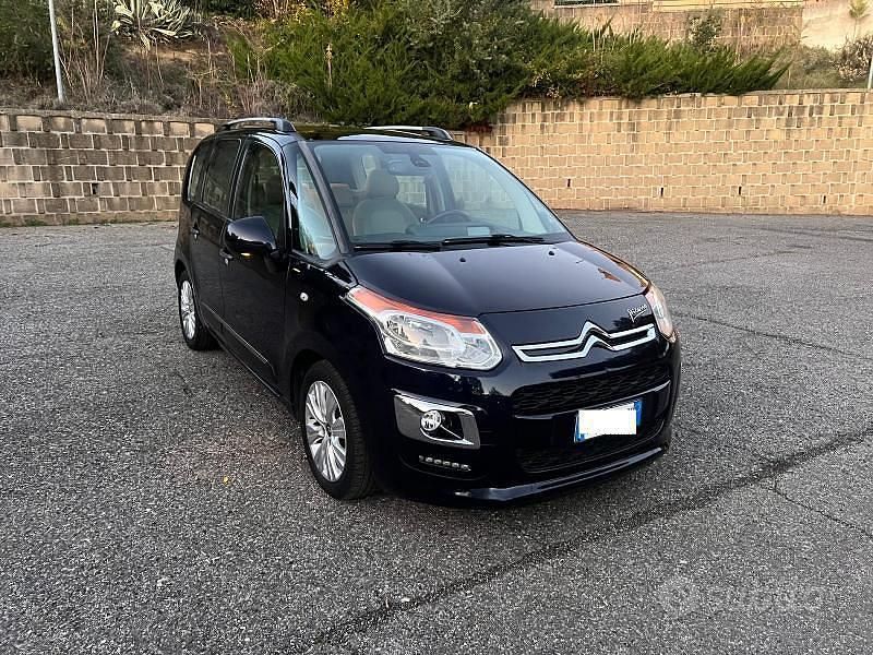 Nero Usata 2015 Citroën C3 Picasso Exclusive Monovolume | 5400 € (Super prezzo) - Immagine 1/4