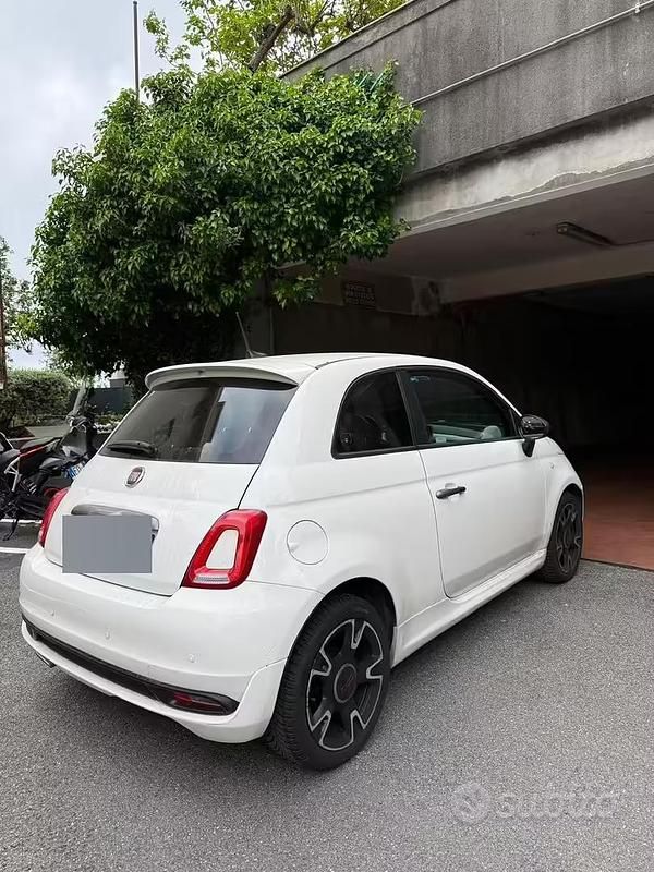 Usata Fiat 500 Sport 69 CV (50 kW) 2018 Bianco Utilitaria