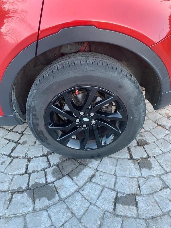 Usata Land Rover Discovery Sport 150 CV (110 kW) 2017 Rosso SUV