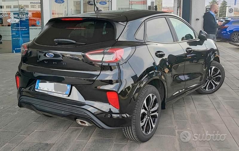 Usata Ford Puma ST-Line 125 CV (91 kW) 2020 Nero Berlina