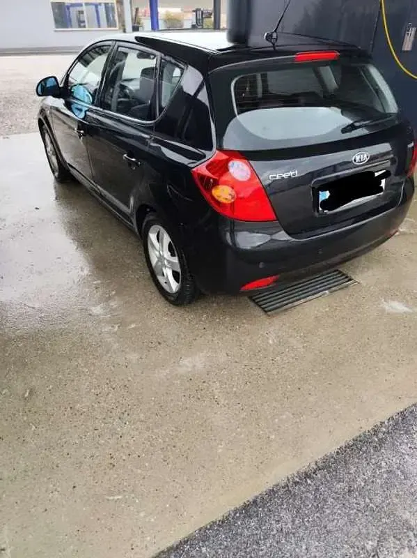 Usata Kia Ceed GT 90 CV (66 kW) 2008 Berlina