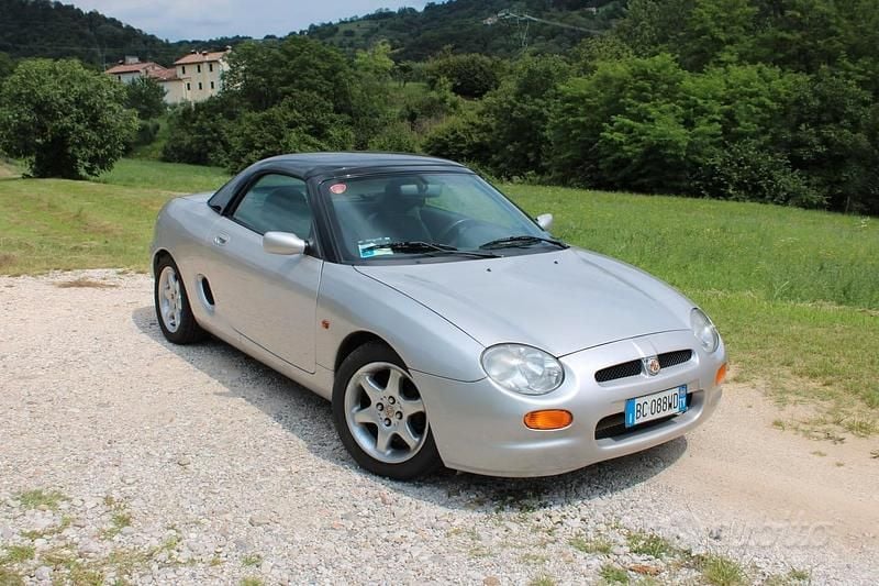 Usata MG F 120 CV (88 kW) 1999 Grigio Cabrio