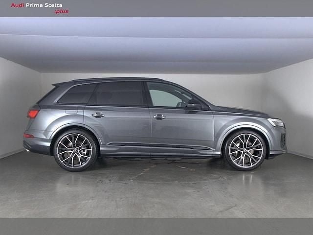 Usata Audi Q7 S-Line 286 CV (210 kW) 2024 Grigio daytona perlato SUV