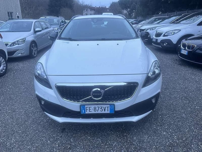 Usata Volvo V40 CC Summum 120 CV (88 kW) 2016 Bianco Station wagon