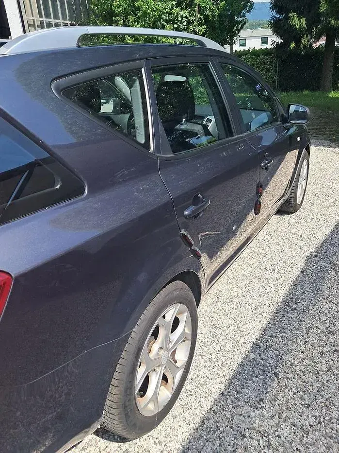 Usata Kia Ceed 90 CV (66 kW) 2011 Grigio Utilitaria