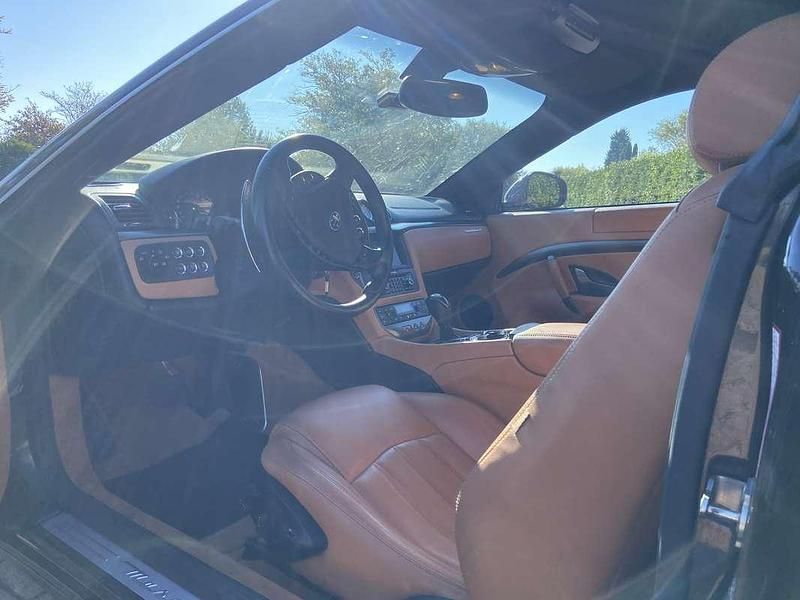 Usata Maserati Granturismo 441 CV (324 kW) 2012 Nero Coupé