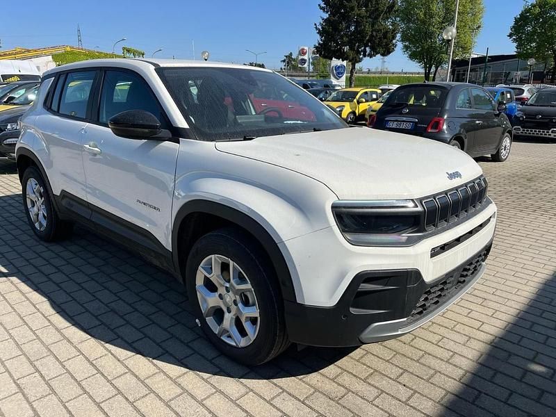 Nuova Jeep Avenger Altitude 101 CV (74 kW) 2025 Bianco SUV