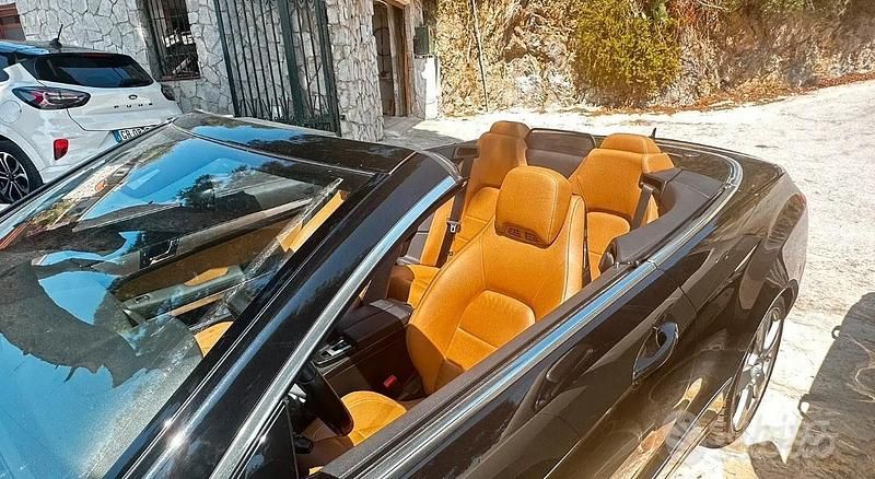 Usata Mercedes E250 2011 Nero Cabrio