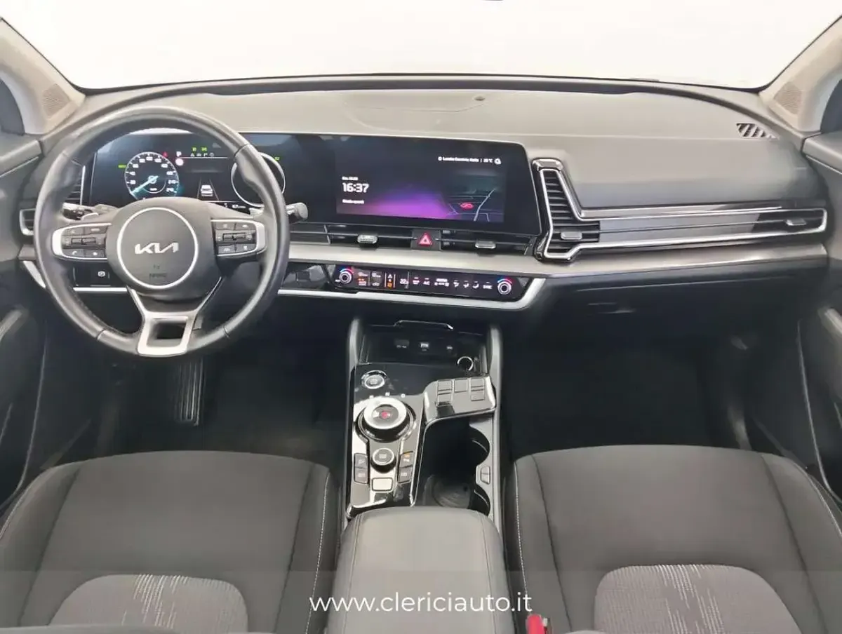 Usata Kia Sportage Style 230 CV (169 kW) 2022 Verde SUV