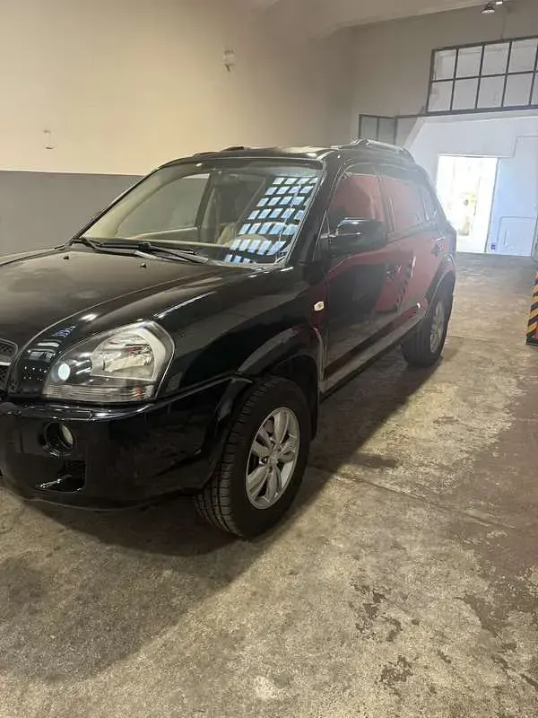 Usata Hyundai Tucson Active 150 CV (110 kW) 2010 Nero SUV